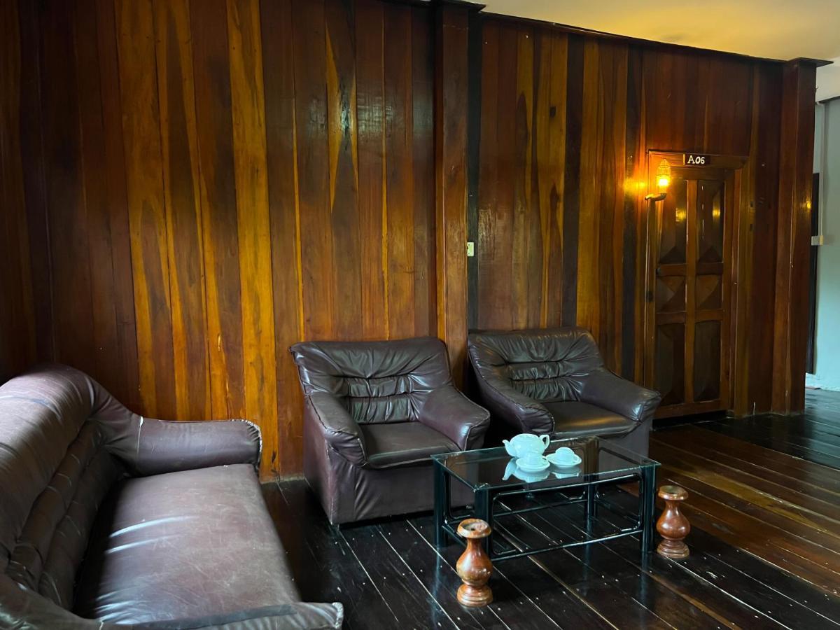 Lotus Blanc Homestay Battambang Luaran gambar