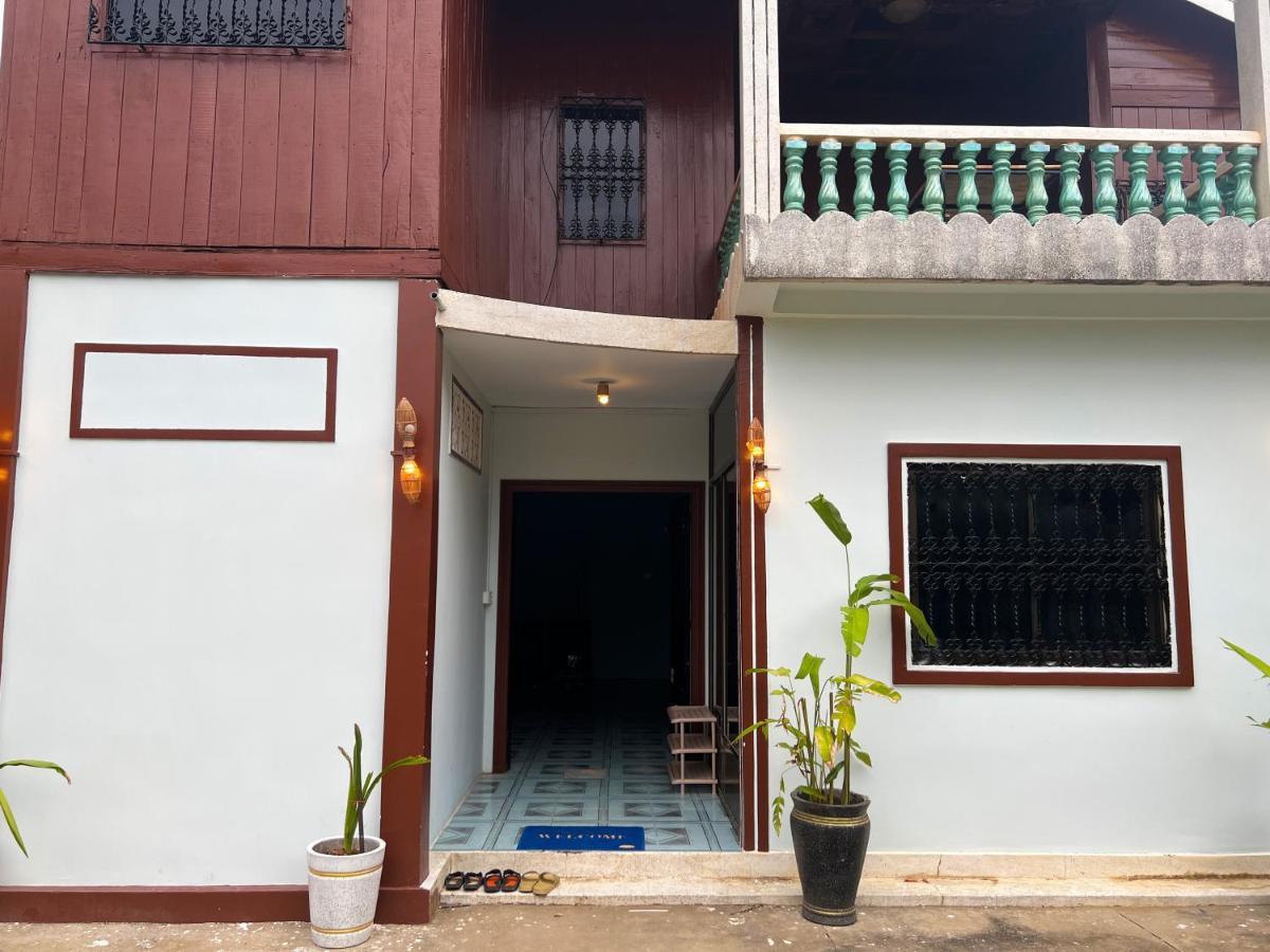 Lotus Blanc Homestay Battambang Luaran gambar
