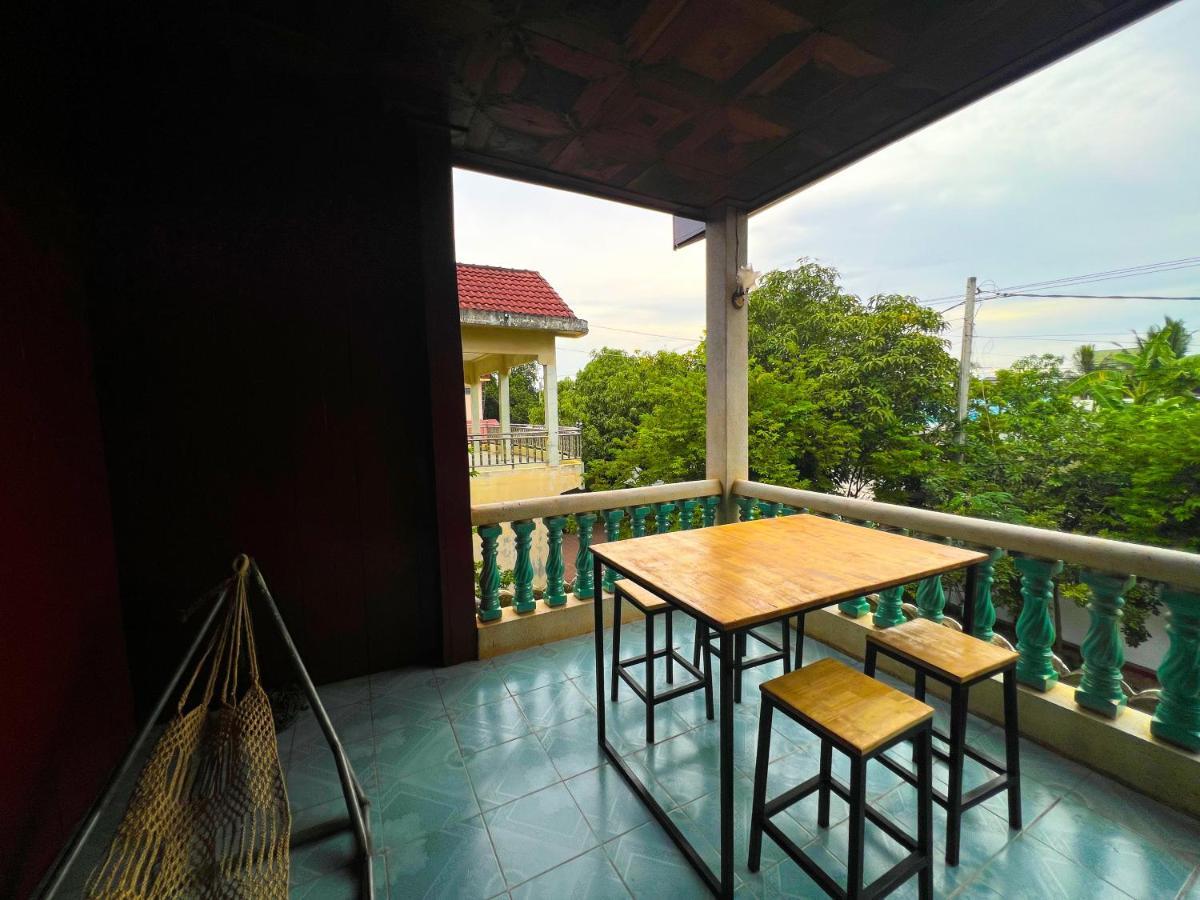 Lotus Blanc Homestay Battambang Luaran gambar