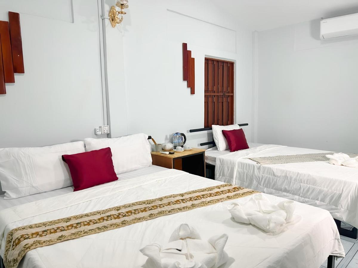Lotus Blanc Homestay Battambang Luaran gambar