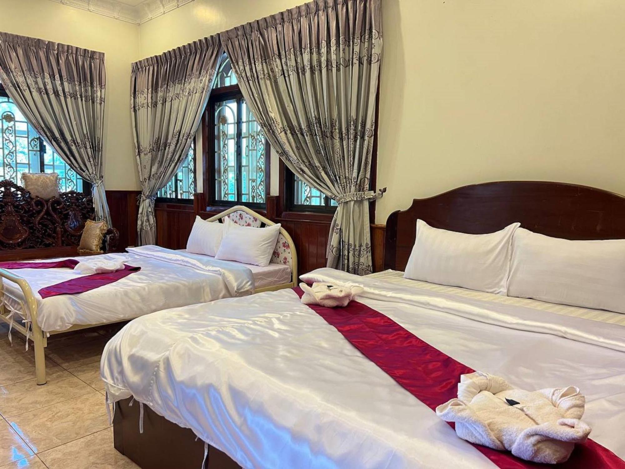 Lotus Blanc Homestay Battambang Luaran gambar